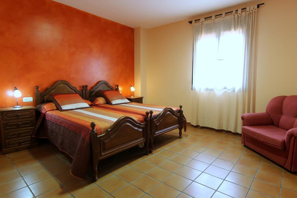 Hotel Rural Hojaranzos Tejeda de Tiétar Extérieur photo