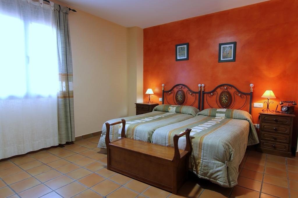 Hotel Rural Hojaranzos Tejeda de Tiétar Extérieur photo